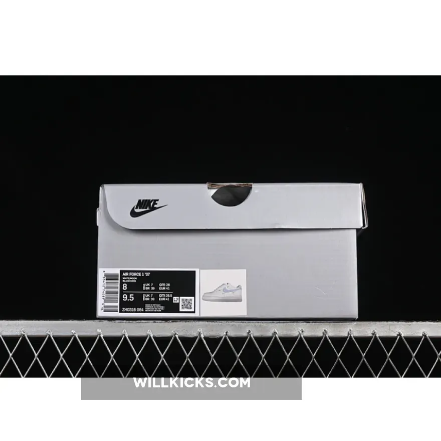 AIR FORCE 1 07 LOW WHITE/BLUE/GOLD AIR FORCE 1 07 LOW WHITE/BLUE/GOLD