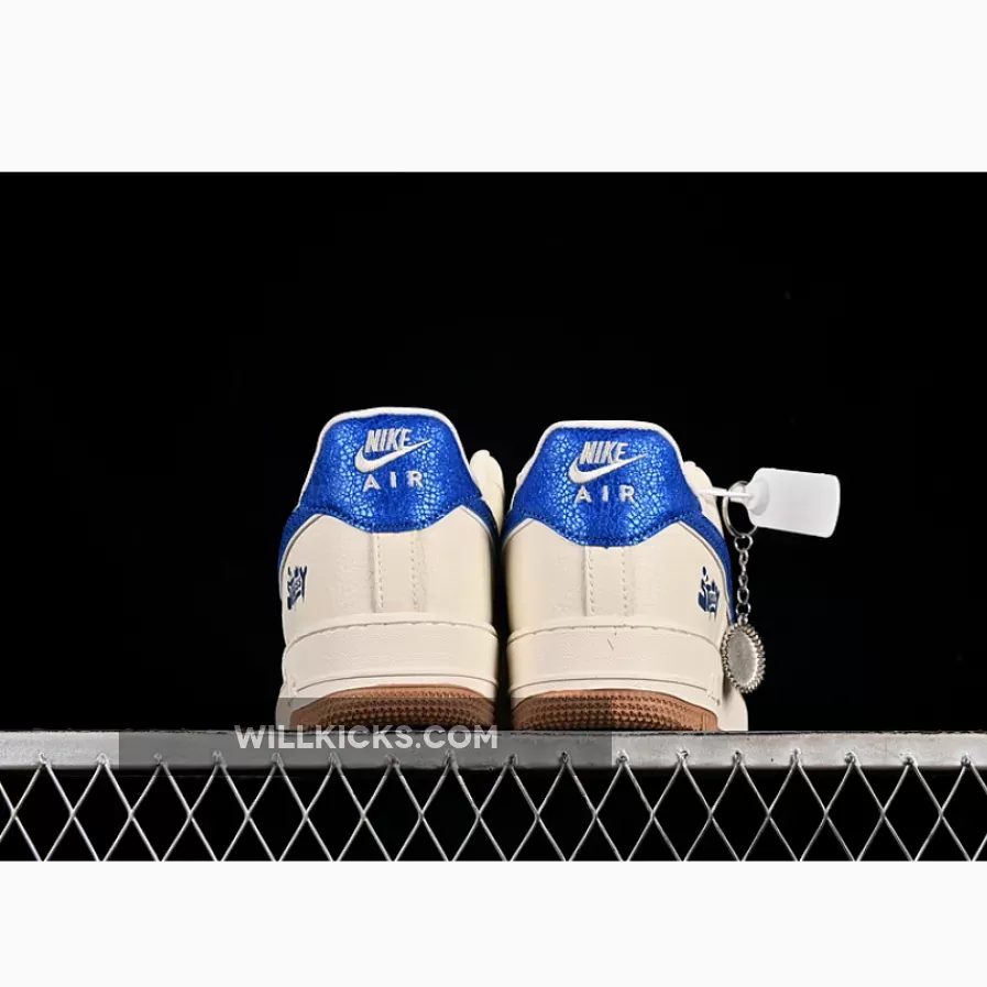 AIR FORCE 1 07 LOW WHITE/BLUE/GREY AIR FORCE 1 07 LOW WHITE/BLUE/GREY