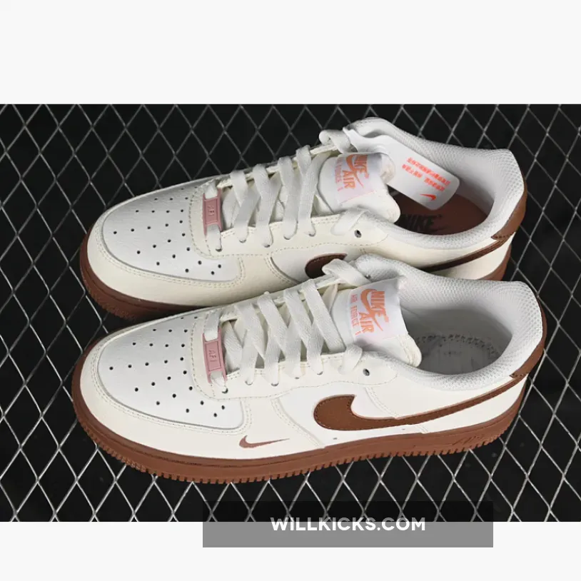 AIR FORCE 1 07 LOW WHITE/BROWN AIR FORCE 1 07 LOW WHITE/BROWN