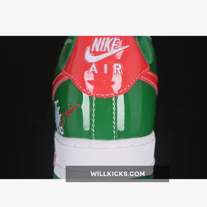 AIR FORCE 1 07 LOW WHITE/CLASSIC GREEN-VARSITY RED AIR FORCE 1 07 LOW WHITE/CLASSIC GREEN-VARSITY RED