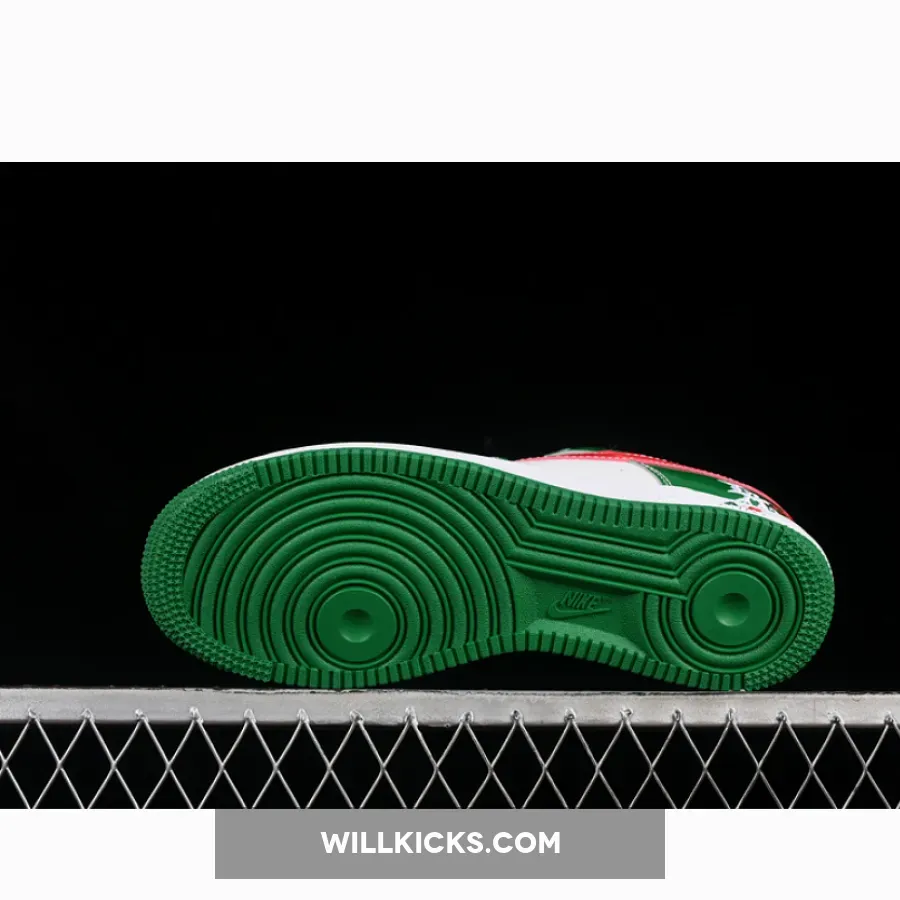 AIR FORCE 1 07 LOW WHITE/CLASSIC GREEN-VARSITY RED AIR FORCE 1 07 LOW WHITE/CLASSIC GREEN-VARSITY RED