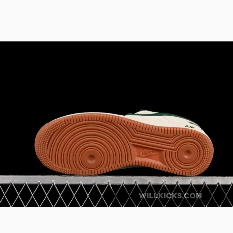 AIR FORCE 1 07 LOW WHITE/GREEN AIR FORCE 1 07 LOW WHITE/GREEN