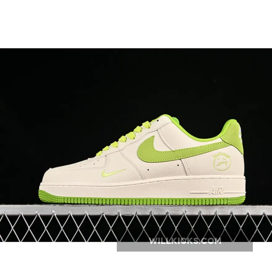 AIR FORCE 1 07 LOW WHITE/GREEN AIR FORCE 1 07 LOW WHITE/GREEN