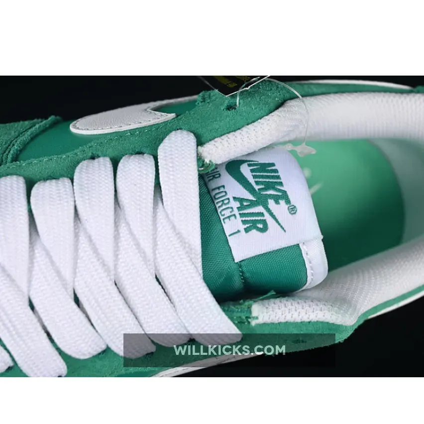 AIR FORCE 1 07 LOW WHITE/GREEN AIR FORCE 1 07 LOW WHITE/GREEN