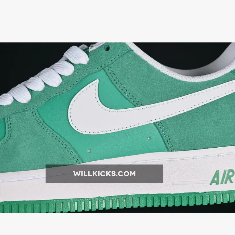 AIR FORCE 1 07 LOW WHITE/GREEN AIR FORCE 1 07 LOW WHITE/GREEN