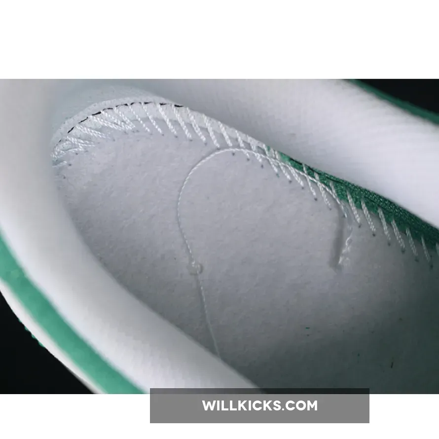 AIR FORCE 1 07 LOW WHITE/GREEN AIR FORCE 1 07 LOW WHITE/GREEN