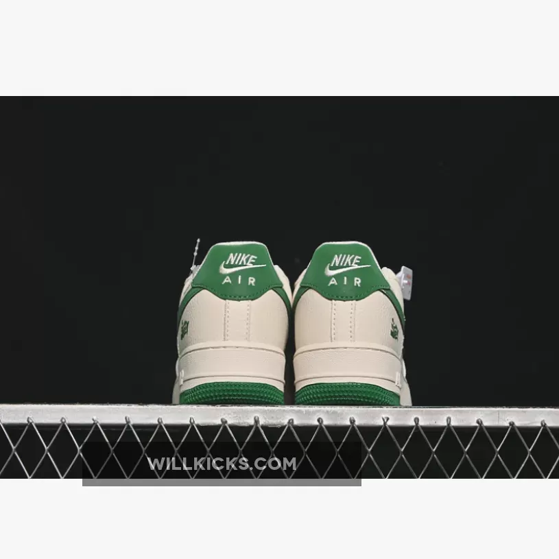 AIR FORCE 1 07 LOW WHITE/GREEN AIR FORCE 1 07 LOW WHITE/GREEN