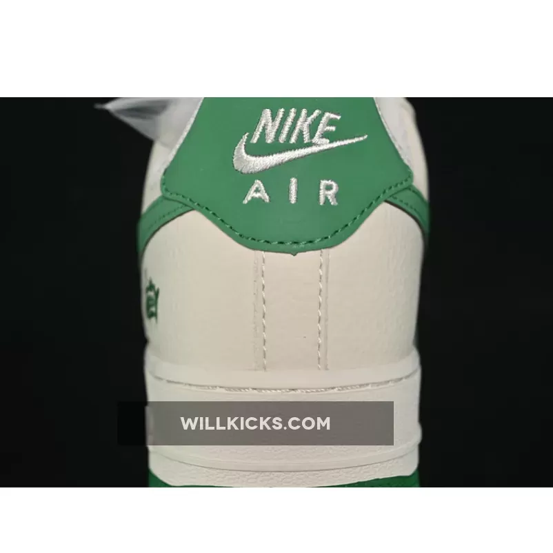 AIR FORCE 1 07 LOW WHITE/GREEN AIR FORCE 1 07 LOW WHITE/GREEN