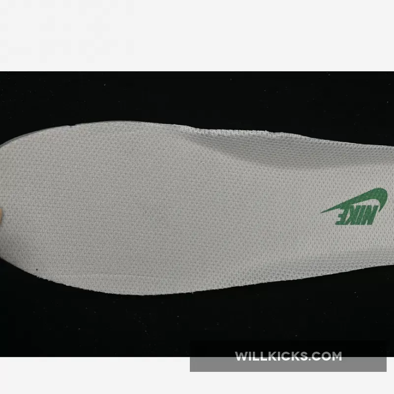 AIR FORCE 1 07 LOW WHITE/GREEN AIR FORCE 1 07 LOW WHITE/GREEN