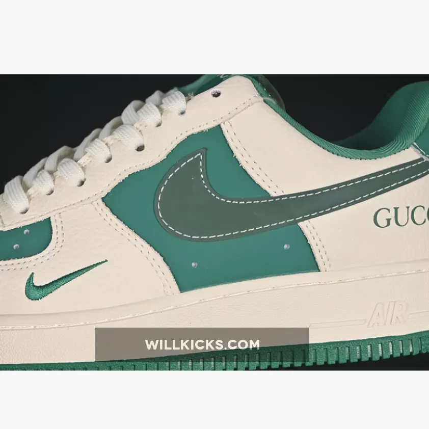 AIR FORCE 1 07 LOW WHITE/GREEN AIR FORCE 1 07 LOW WHITE/GREEN