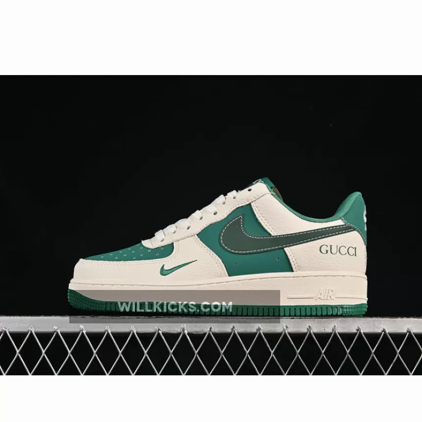 AIR FORCE 1 07 LOW WHITE/GREEN AIR FORCE 1 07 LOW WHITE/GREEN