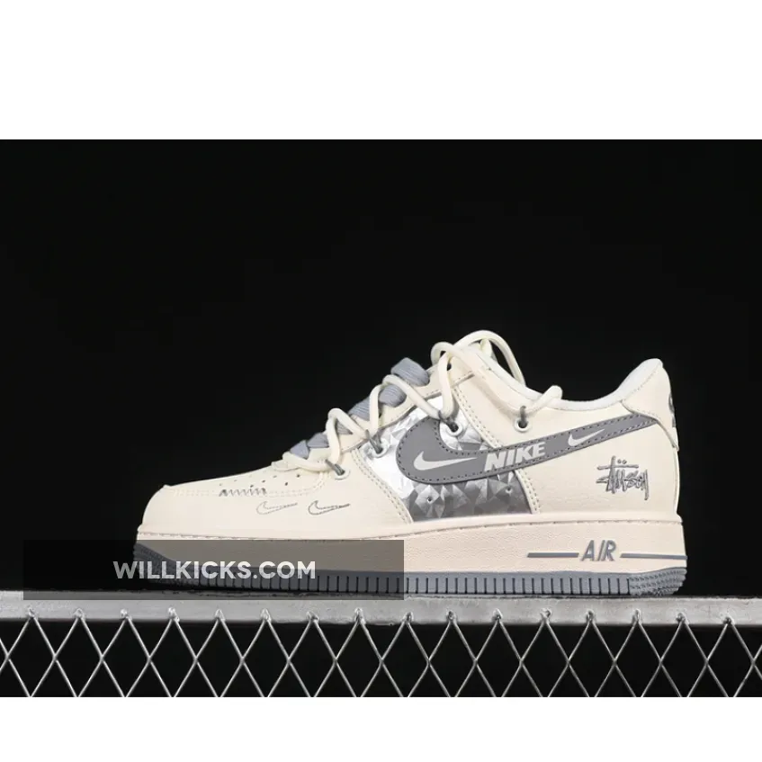AIR FORCE 1 07 LOW WHITE/GREY