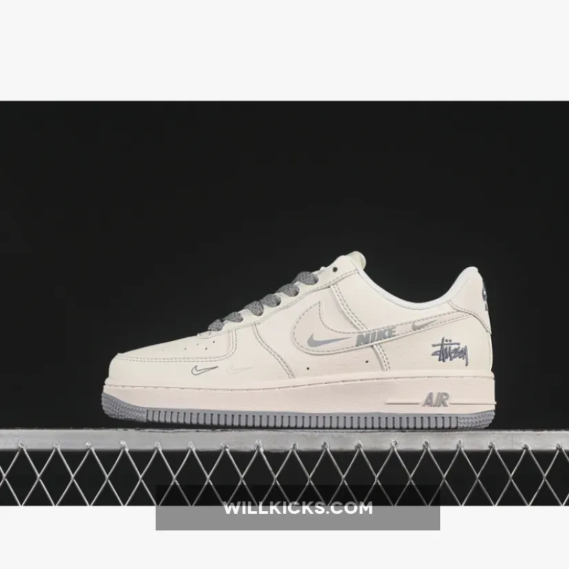 AIR FORCE 1 07 LOW WHITE/GREY AIR FORCE 1 07 LOW WHITE/GREY
