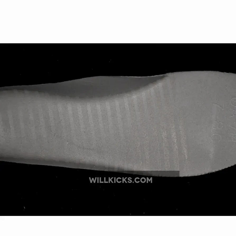 AIR FORCE 1 07 LOW WHITE/GREY AIR FORCE 1 07 LOW WHITE/GREY