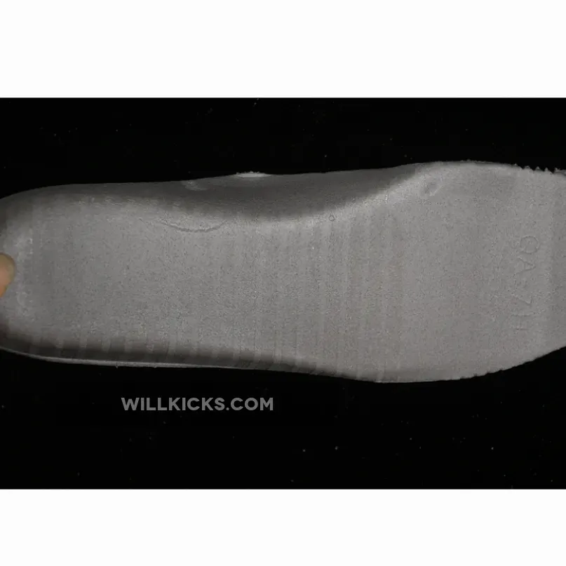 AIR FORCE 1 07 LOW WHITE/GREY/BLACK AIR FORCE 1 07 LOW WHITE/GREY/BLACK