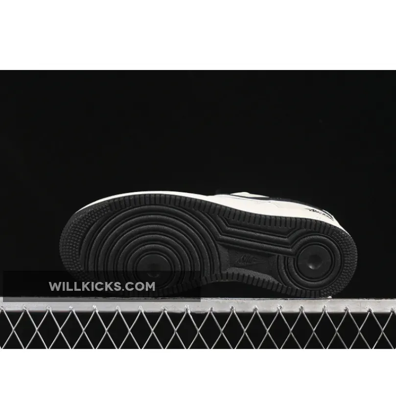 AIR FORCE 1 07 LOW WHITE/GREY/BLACK AIR FORCE 1 07 LOW WHITE/GREY/BLACK