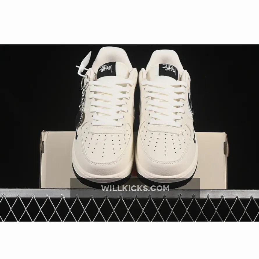 AIR FORCE 1 07 LOW WHITE/GREY/BLACK AIR FORCE 1 07 LOW WHITE/GREY/BLACK