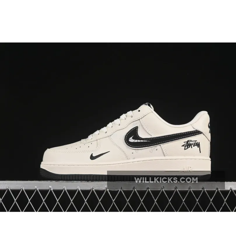 AIR FORCE 1 07 LOW WHITE/GREY/BLACK AIR FORCE 1 07 LOW WHITE/GREY/BLACK