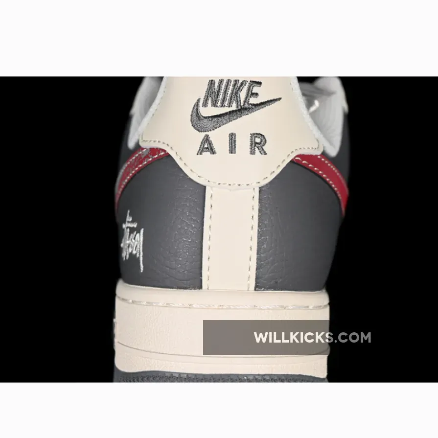 AIR FORCE 1 07 LOW WHITE/GREY/RED AIR FORCE 1 07 LOW WHITE/GREY/RED