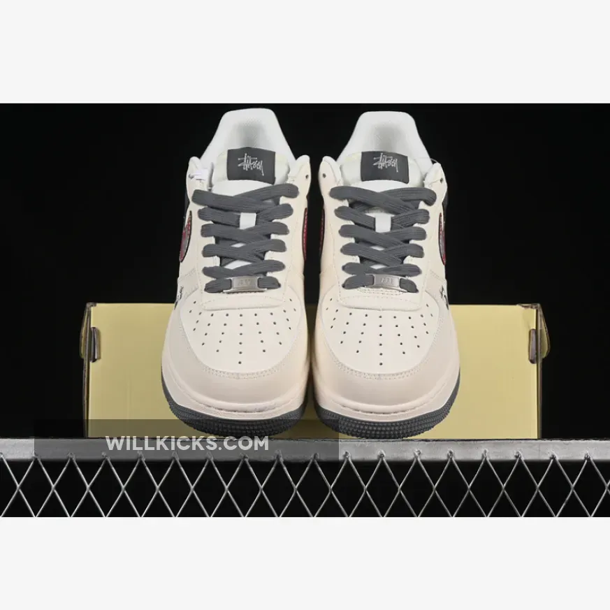 AIR FORCE 1 07 LOW WHITE/GREY/RED AIR FORCE 1 07 LOW WHITE/GREY/RED