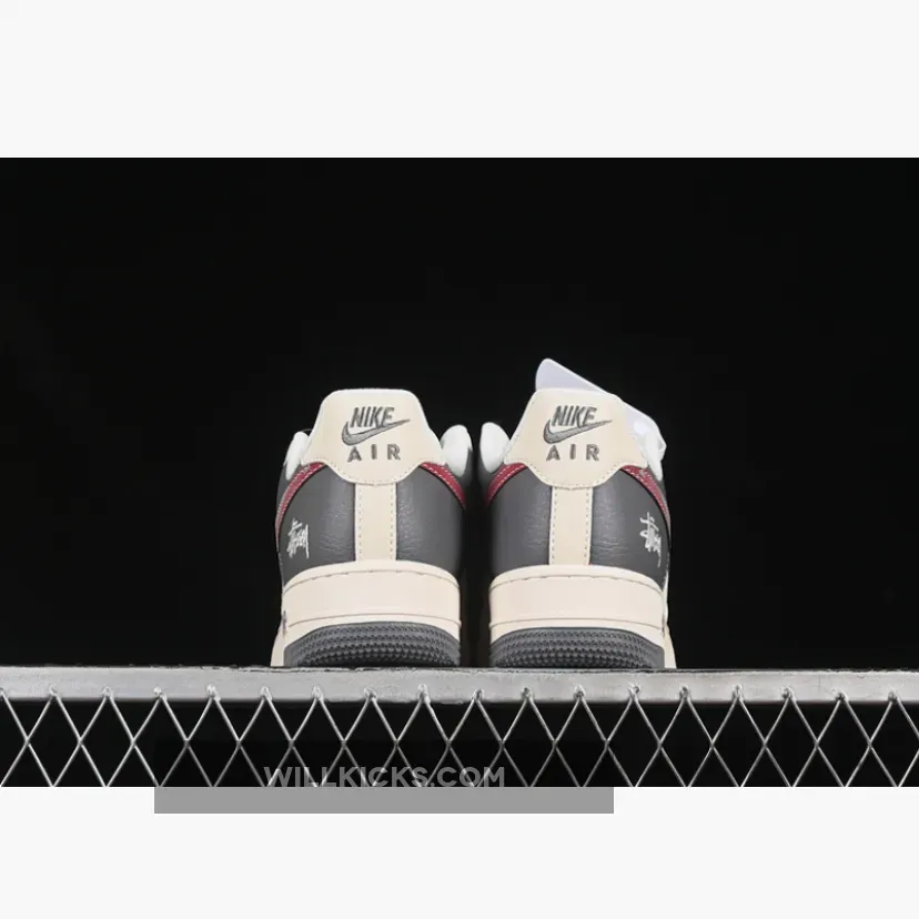 AIR FORCE 1 07 LOW WHITE/GREY/RED AIR FORCE 1 07 LOW WHITE/GREY/RED