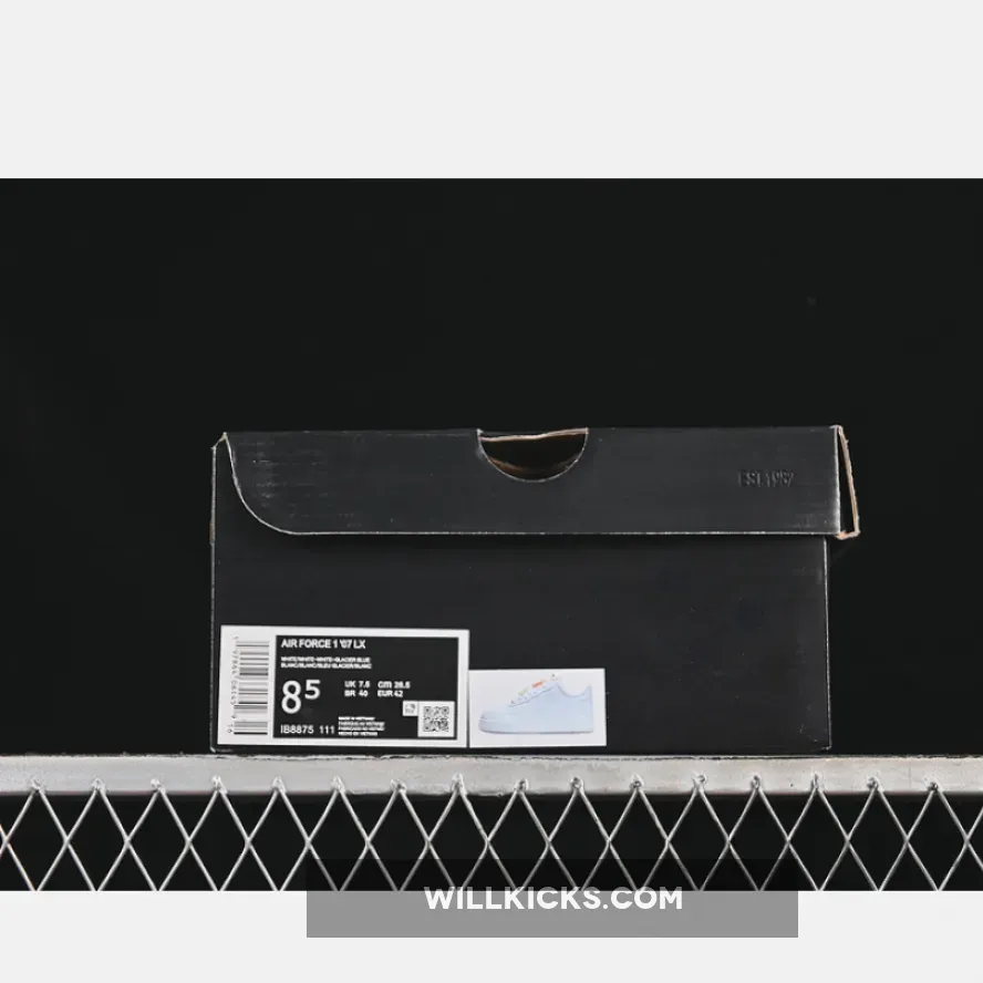 AIR FORCE 1 07 LOW WHITE/ORANGE AIR FORCE 1 07 LOW WHITE/ORANGE