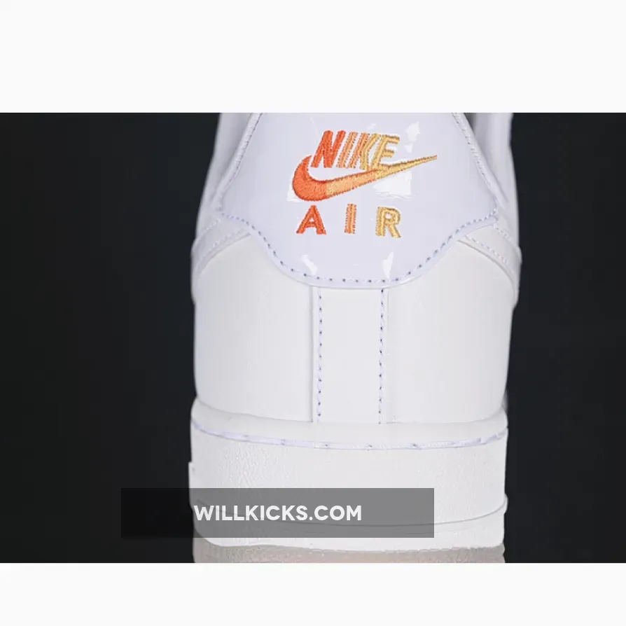 AIR FORCE 1 07 LOW WHITE/ORANGE AIR FORCE 1 07 LOW WHITE/ORANGE
