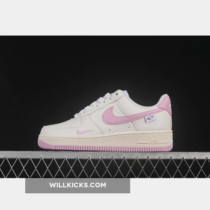 AIR FORCE 1 07 LOW WHITE/PINK AIR FORCE 1 07 LOW WHITE/PINK