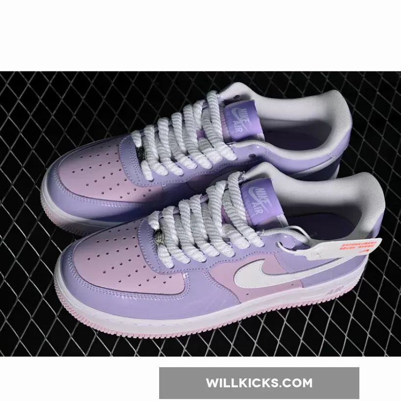 AIR FORCE 1 07 LOW WHITE/PURPLE AIR FORCE 1 07 LOW WHITE/PURPLE