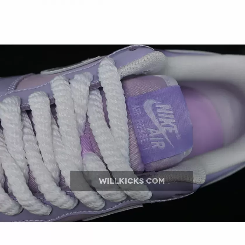 AIR FORCE 1 07 LOW WHITE/PURPLE AIR FORCE 1 07 LOW WHITE/PURPLE