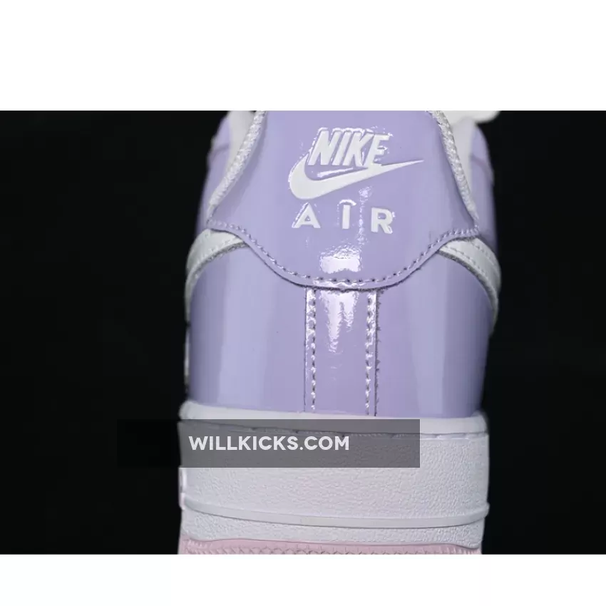 AIR FORCE 1 07 LOW WHITE/PURPLE AIR FORCE 1 07 LOW WHITE/PURPLE
