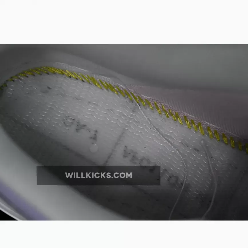 AIR FORCE 1 07 LOW WHITE/PURPLE AIR FORCE 1 07 LOW WHITE/PURPLE