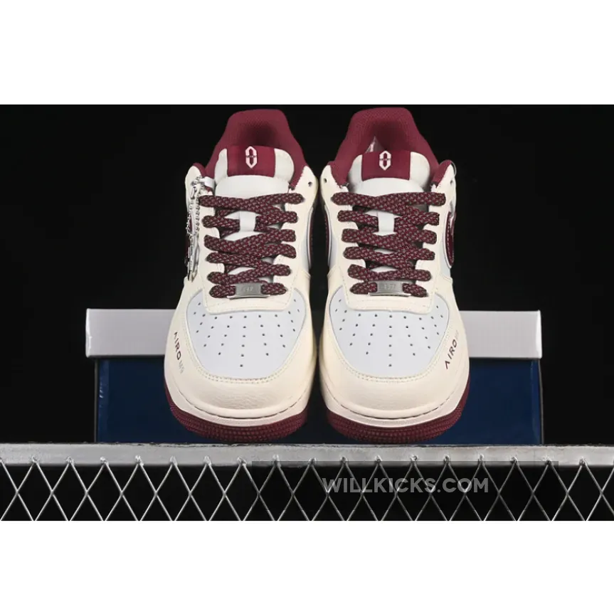 AIR FORCE 1 07 LOW WHITE/RED AIR FORCE 1 07 LOW WHITE/RED
