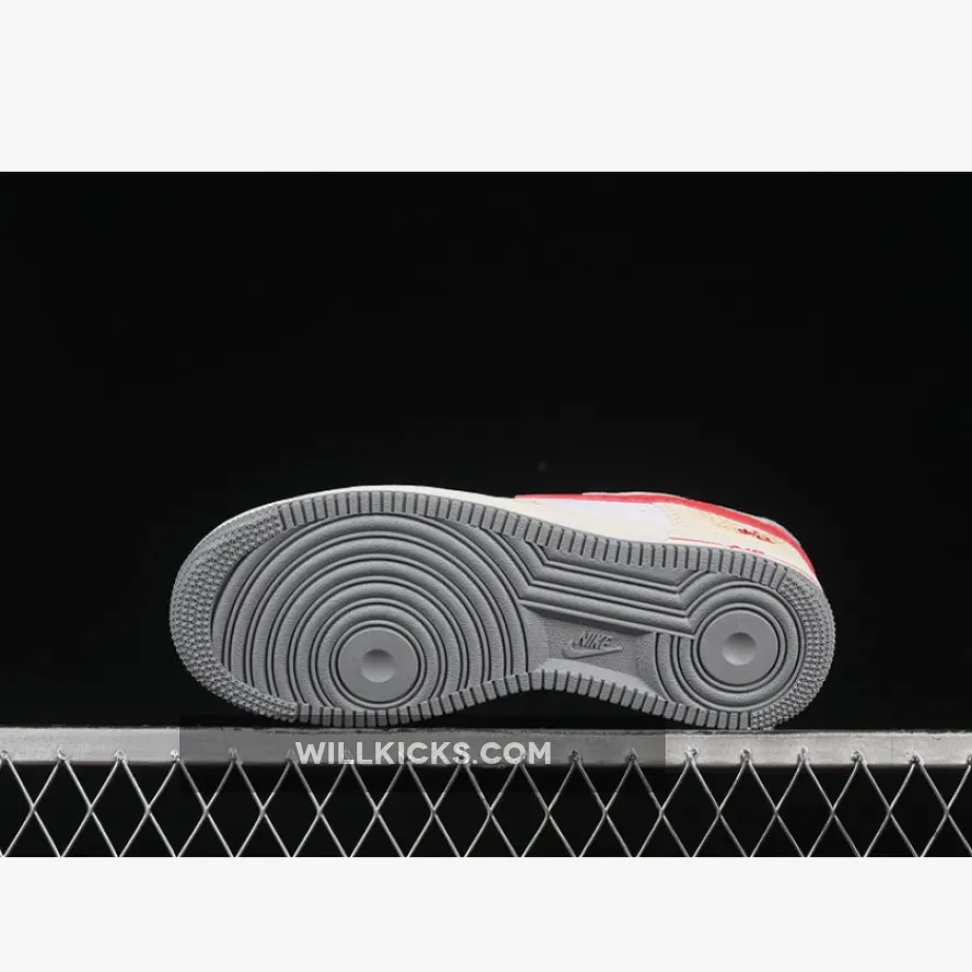 AIR FORCE 1 07 LOW WHITE/YELLOW/RED AIR FORCE 1 07 LOW WHITE/YELLOW/RED