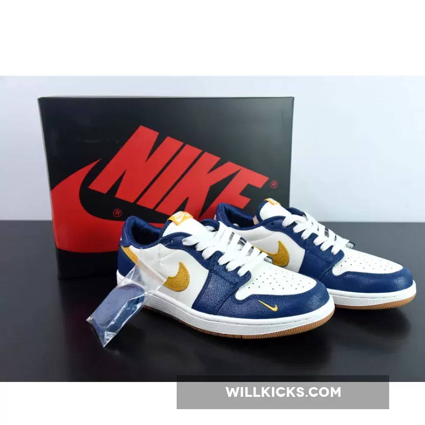 Air Jordan 1 Low OG "Marquette" PE