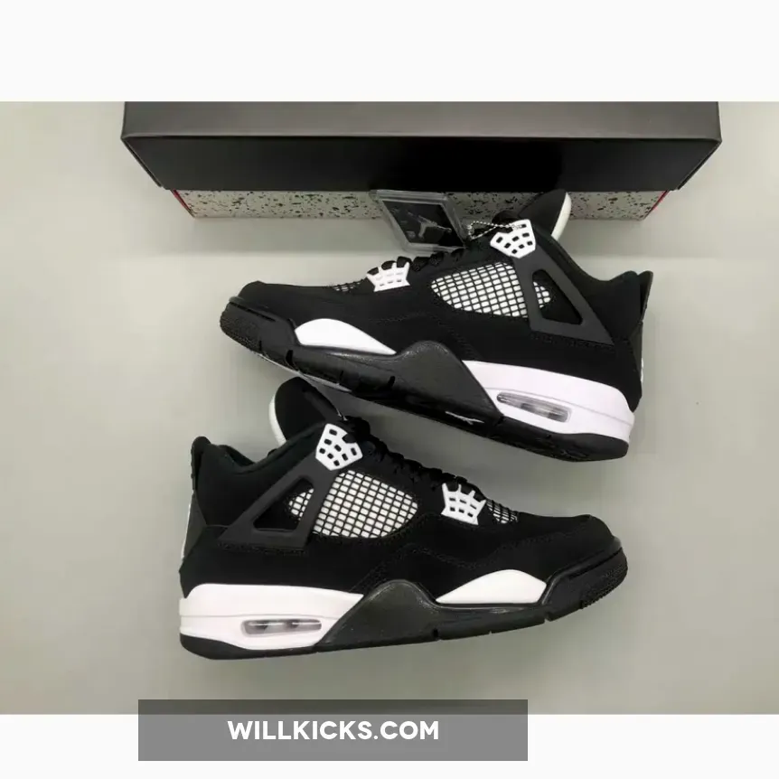Air Jordan 4 Retro ‘White Thunder’ Black/White Air Jordan 4 Retro ‘White Thunder’ Black/White