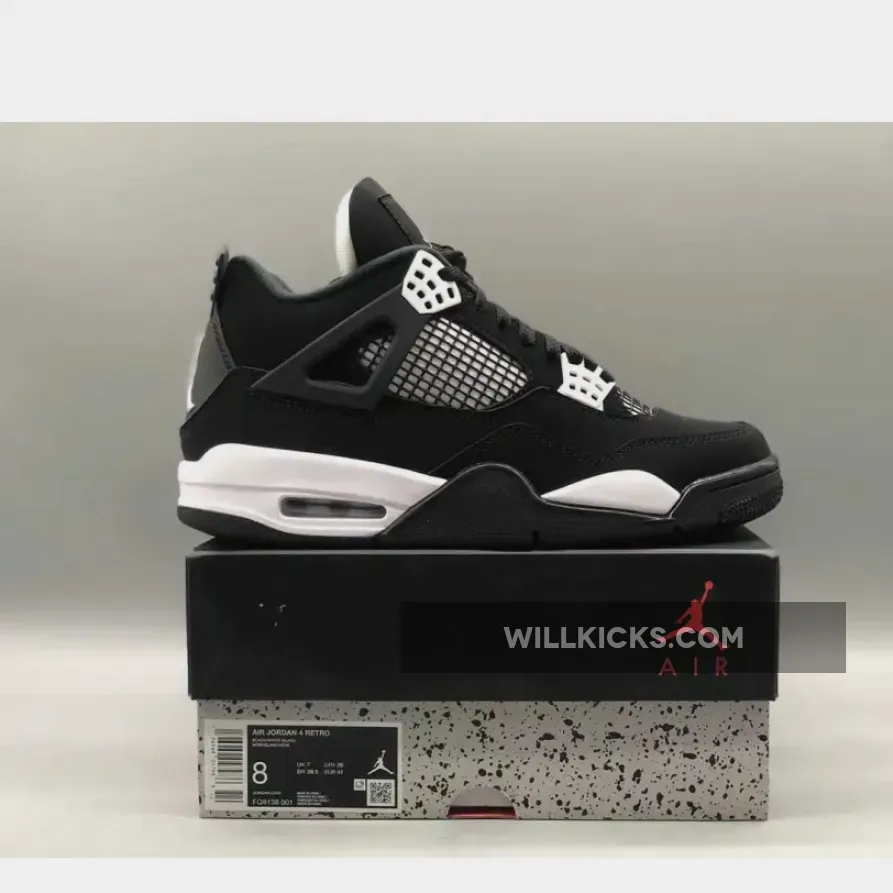 Air Jordan 4 Retro ‘White Thunder’ Black/White Air Jordan 4 Retro ‘White Thunder’ Black/White