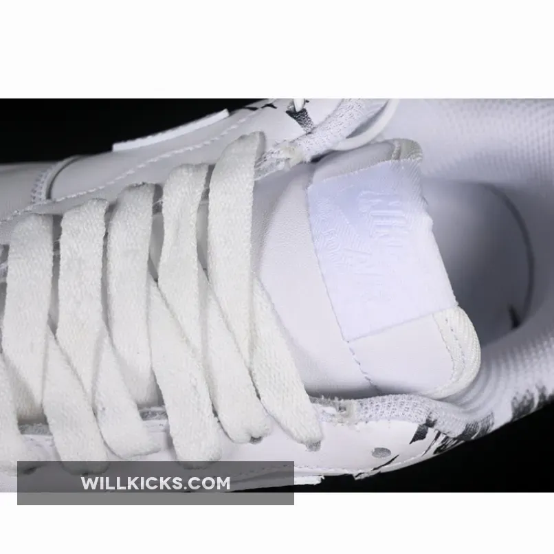 CDG SUPREME AIR FORCE 1 07 LOW COMME DES GARCONS SHIRT WHITE/WHITE/WHITE CDG SUPREME AIR FORCE 1 07 LOW COMME DES GARCONS SHIRT WHITE/WHITE/WHITE