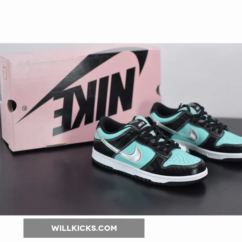 Diamond Supply Co. x Nike SB Dunk Low Premium Aqua/Chrome-Black