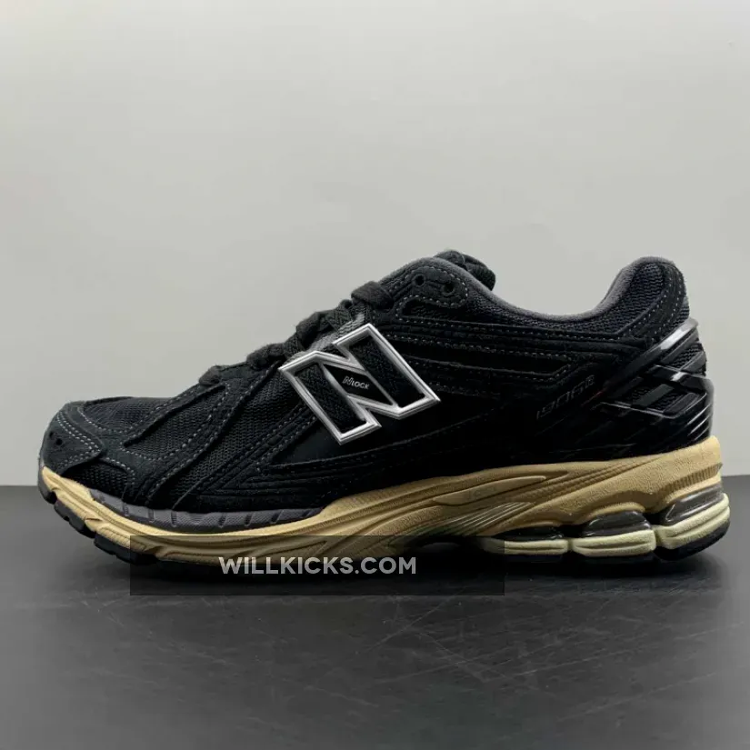 New Balance 1906R ‘Black Taos Taupe’