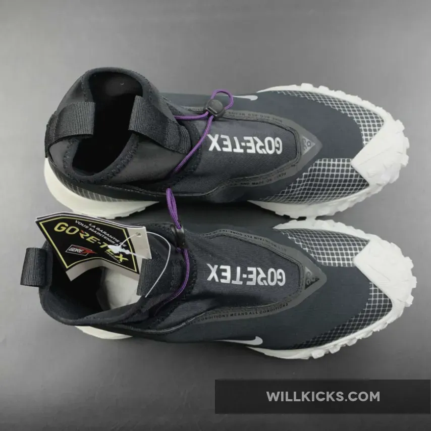 Nike ACG Mountain Fly Gore-Tex Black Metallic Silver Nike ACG Mountain Fly Gore-Tex Black Metallic Silver