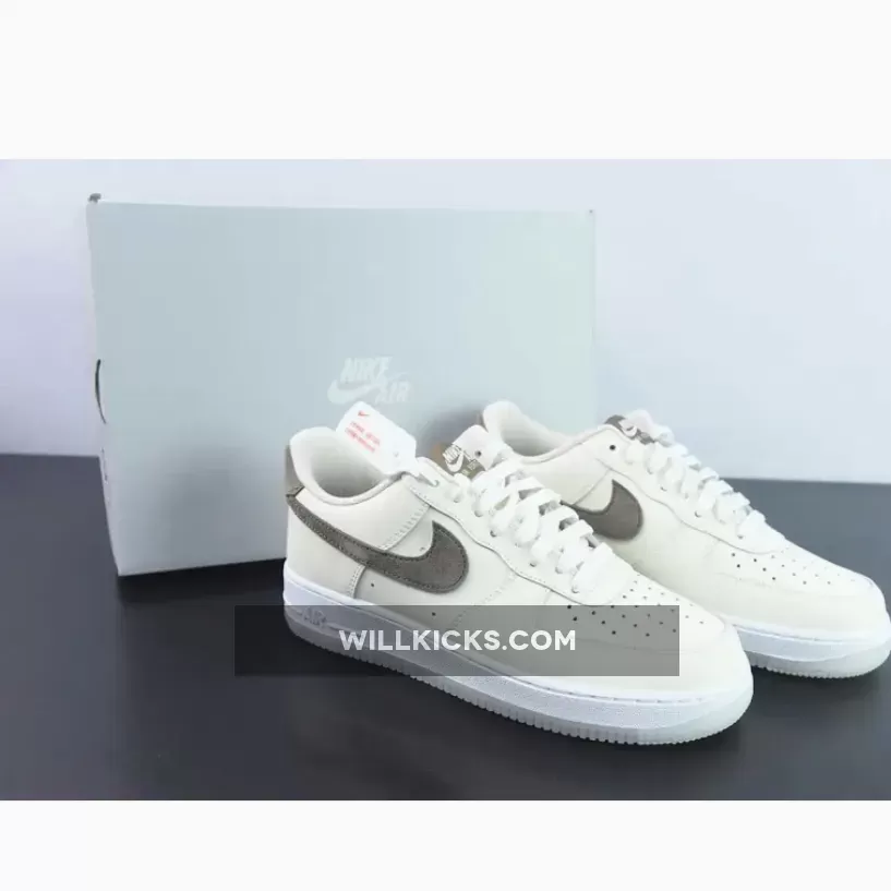 Nike Air Force 1 ’07 Sail/Khaki-Coconut Milk-White