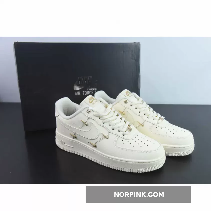 Nike Air Force 1 Low Sail Metallic Gold