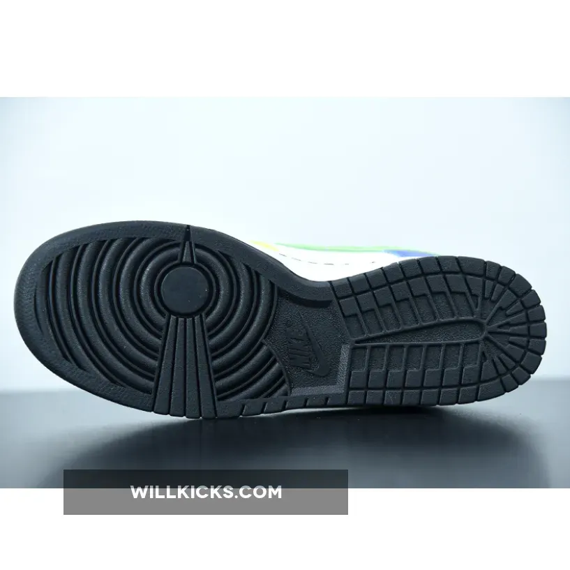 Nike Dunk Low ‘Green Strike’ Multi-Color Nike Dunk Low ‘Green Strike’ Multi-Color