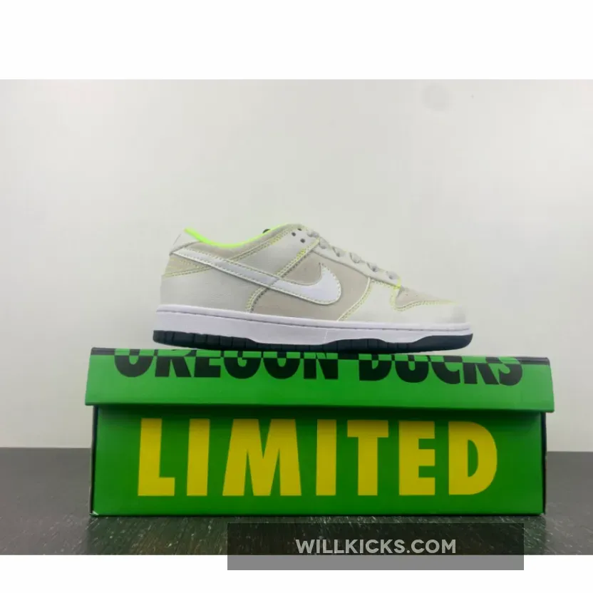 Nike Dunk Low Oregon "Ducks of a Feather" Nike Dunk Low Oregon "Ducks of a Feather"
