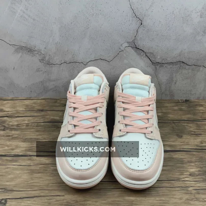 Nike Dunk Low Women’s ‘Orange Pearl’ Nike Dunk Low Women’s ‘Orange Pearl’