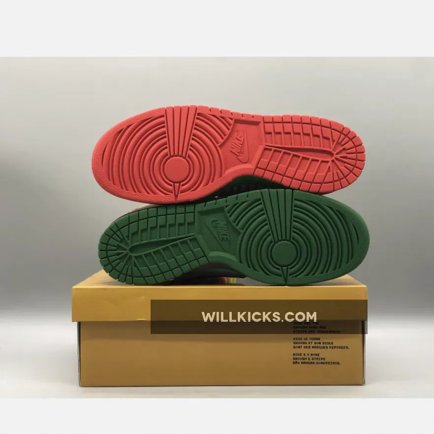 Nike Dunk SB What the Dunk Nike Dunk SB What the Dunk