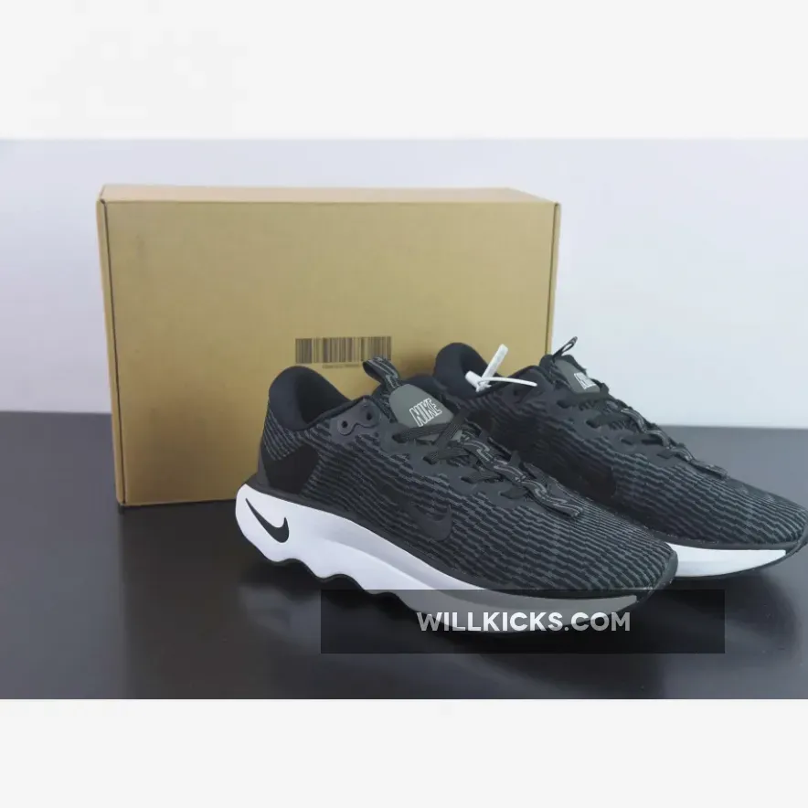 Nike Motiva Black White