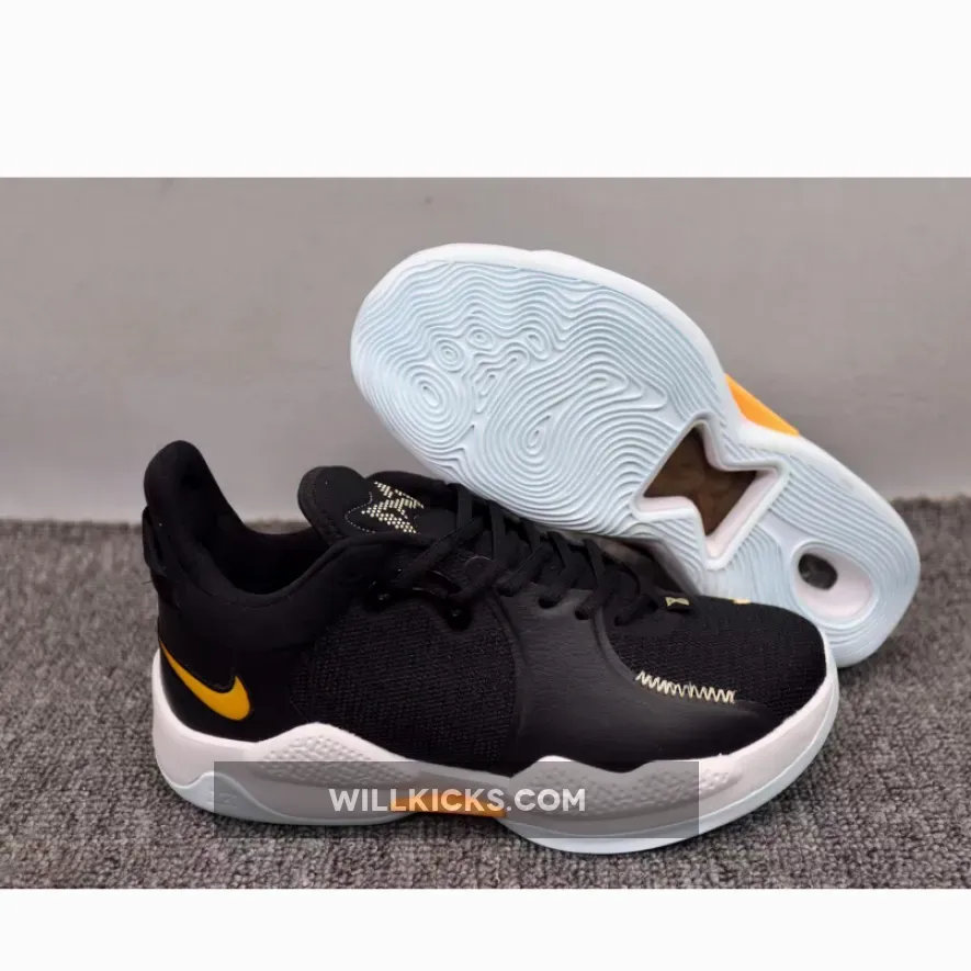 Nike PG 5 Black/White