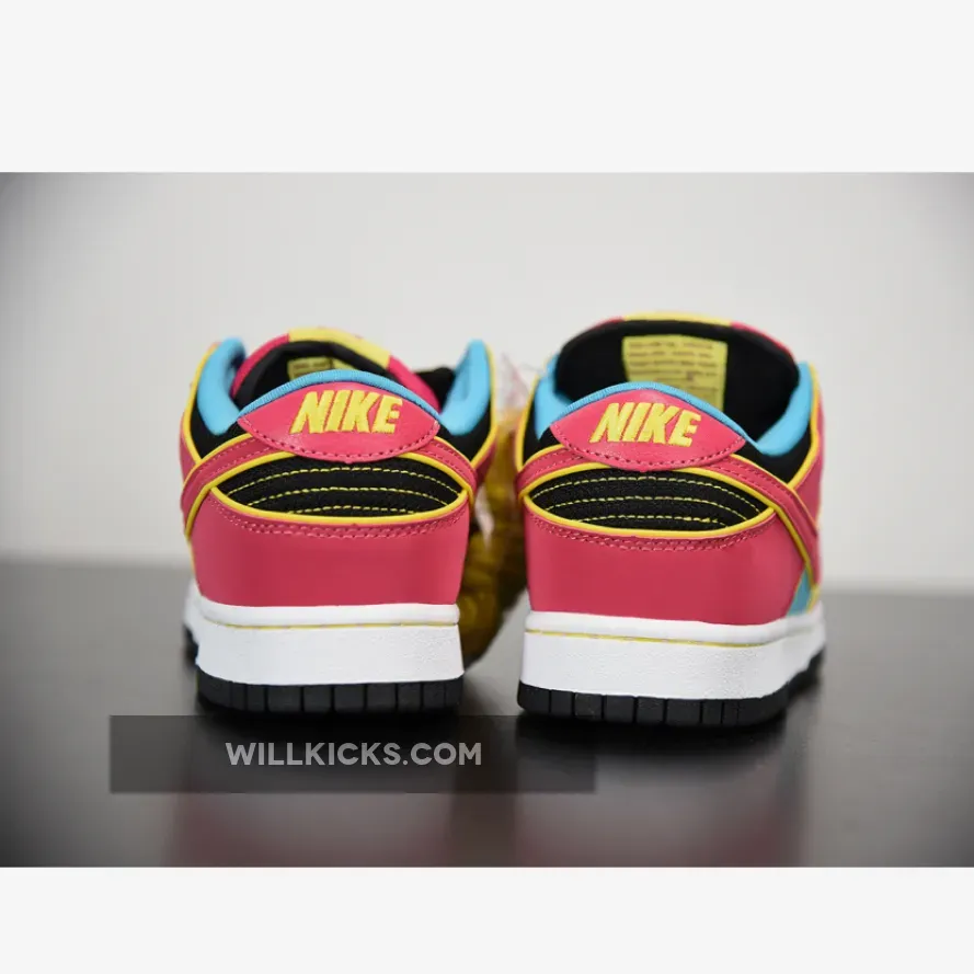Nike SB Dunk Lo ‘Ms. Pacma’ Chlorine Blue/Cersie Nike SB Dunk Lo ‘Ms. Pacma’ Chlorine Blue/Cersie